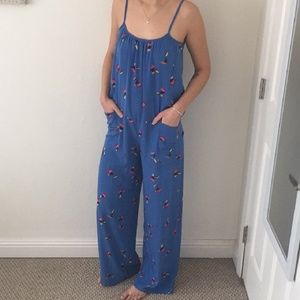 Blue jumpsuit with pockets